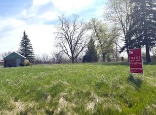3290 Breton Rd SE, Kentwood, MI 49512