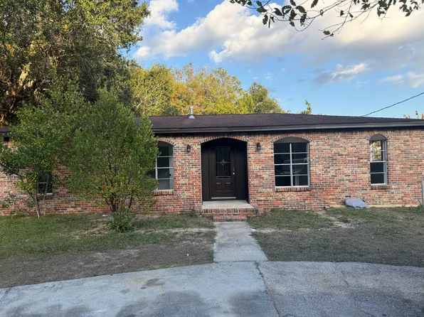 3030 Donley St, Pensacola, FL 32526