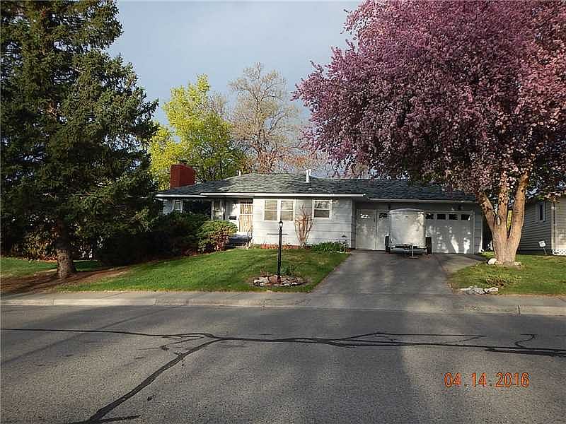 2nd image of 408 12th St W