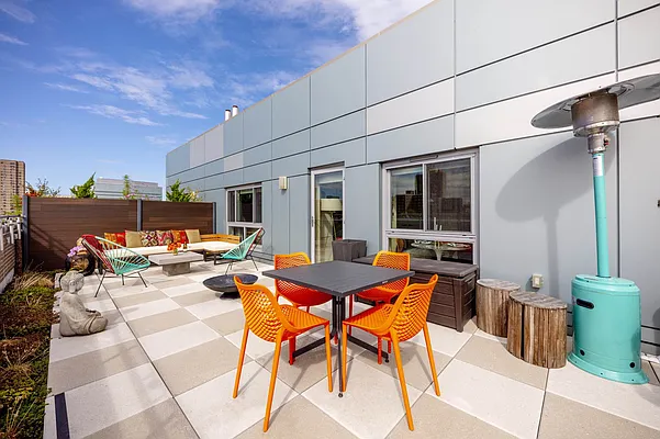 Rented by Compass | media 1