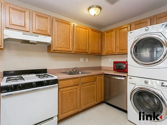 4th image of 20 W 125th St APT 3