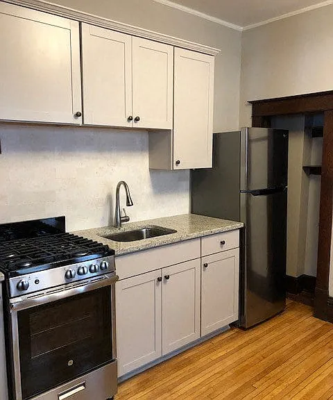 1065 Selby Apartments — Photo 31
