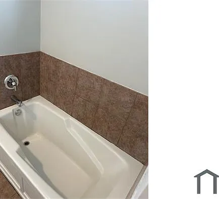 947 W 51st St #3F — Photo 11