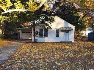 1330 N Ledlie Ave, Springfield, IL 62702