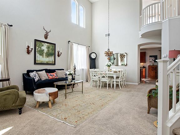 3rd image of 3318 Corinthian Ln