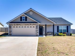 2 Robin Dr, Anderson, SC 29626