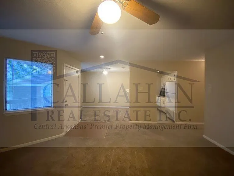 8 Towne Park Ct #10 — Photo 9