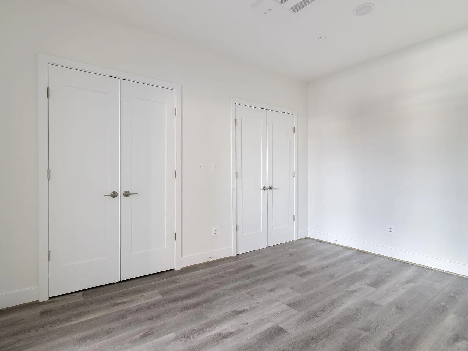 1 bed, 868 sqft, $1,890 — Photo 4