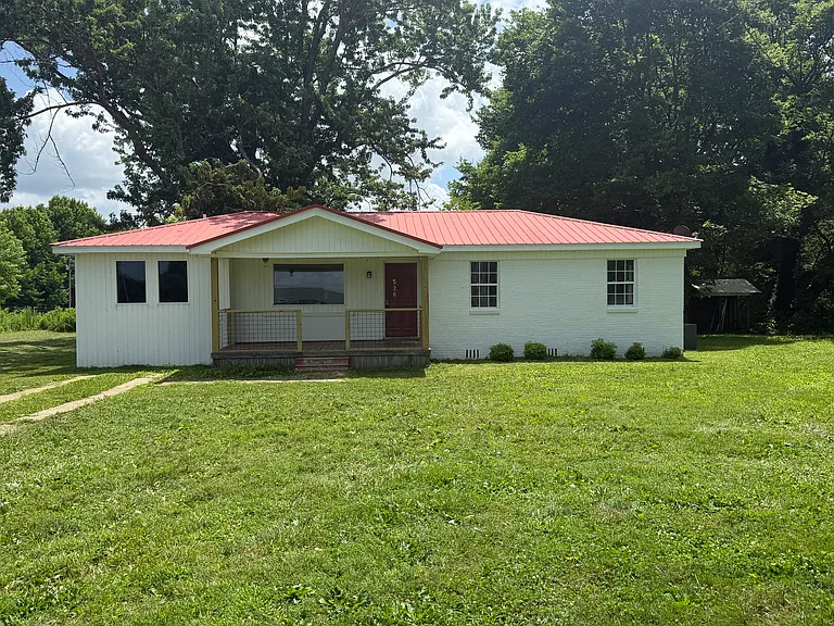 526 Welcome Home Rd — Photo 1