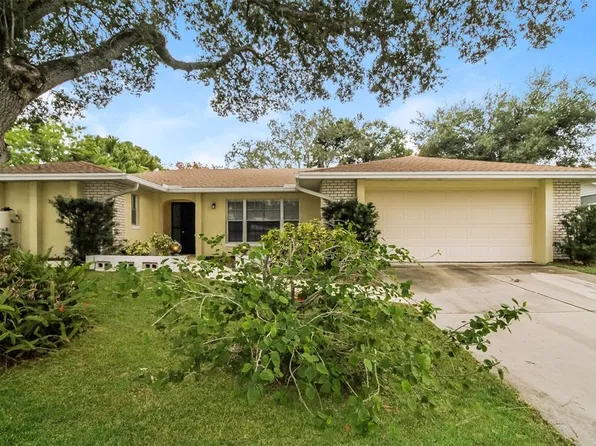 745 Little Wekiva Cir, Altamonte Springs, FL 32714