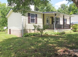 4588 Homestead Dr, Morganton, NC 28655