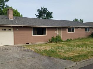 1205 Crown Ave, Central Pt, OR 97502