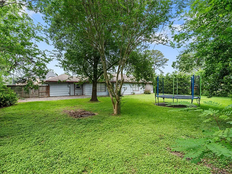 9333 Walterville Rd — Photo 31