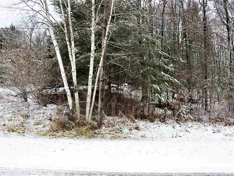 2nd image of W Huckleberry Rd