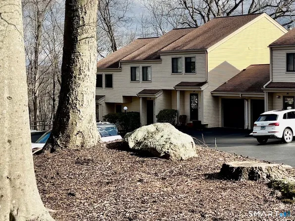 14 Idlewood #14, Bethel, CT 06801