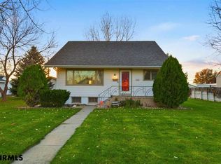 1420 16th Ave, Mitchell, NE 69357