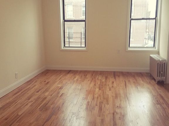 5th image of 974 45th St APT A4