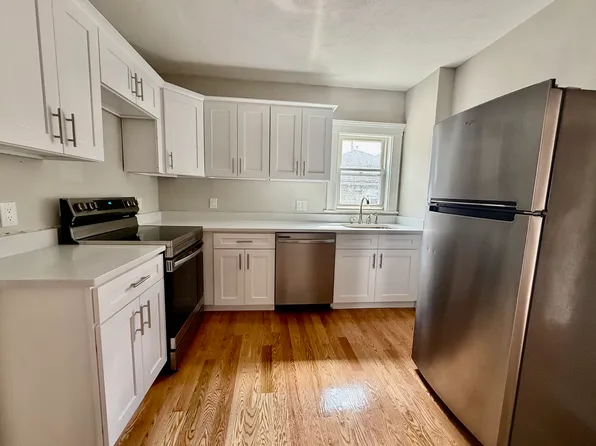 112 College Ave, Medford, MA