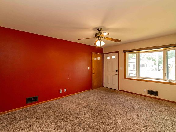 3rd image of 2419 Jay Ave