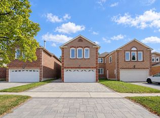 51 New Forest Sq, Toronto, ON M1V2Z6