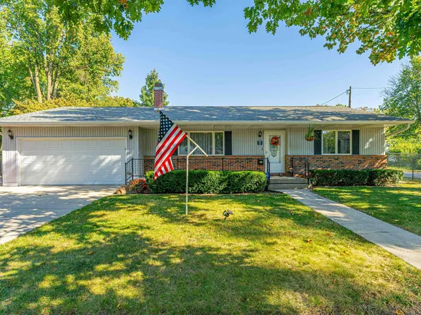 206 Hudson St, Lincoln, IL 62656