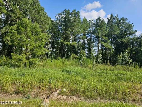 105 Abbey Road, Vanceboro, NC 28586