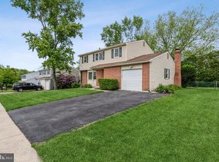 546 Cabot Dr, Hockessin, DE 19707