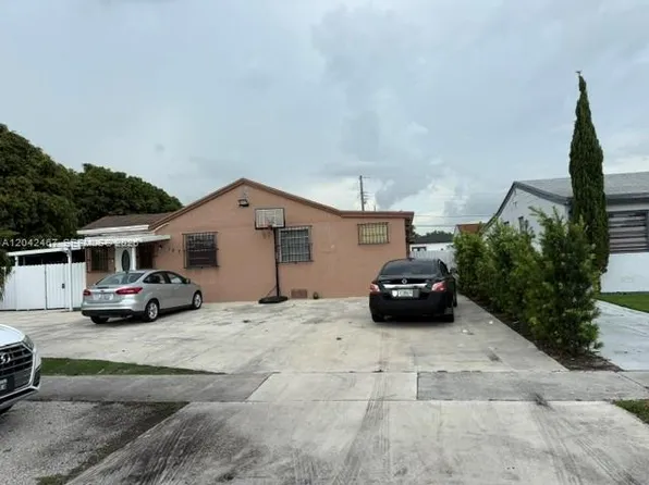 397 W 57th St #3, Hialeah, FL 33012