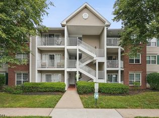 1707 Breckenridge Dr, Branchburg, NJ 08876