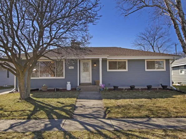 8324 22nd AVENUE, Kenosha, WI 53143