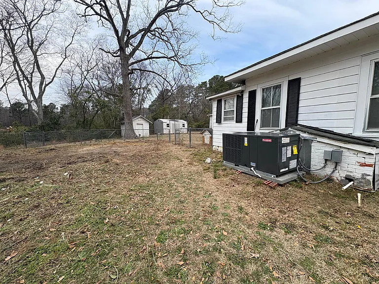 3174 Lindsay Rd — Photo 26