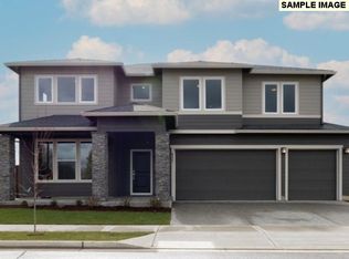 9017 N 5th St #238, Ridgefield, WA 98642