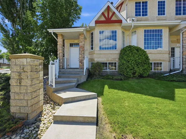 303 Leger Way NW #1, Edmonton, AB T6R 2X9
