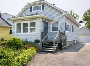 121 Barnard St, Rochester, NY 14616