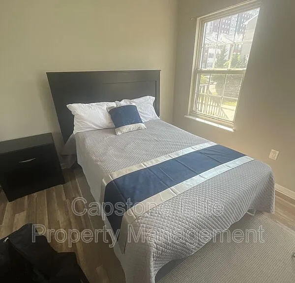 216 Matthews Dr #2 — Photo 3