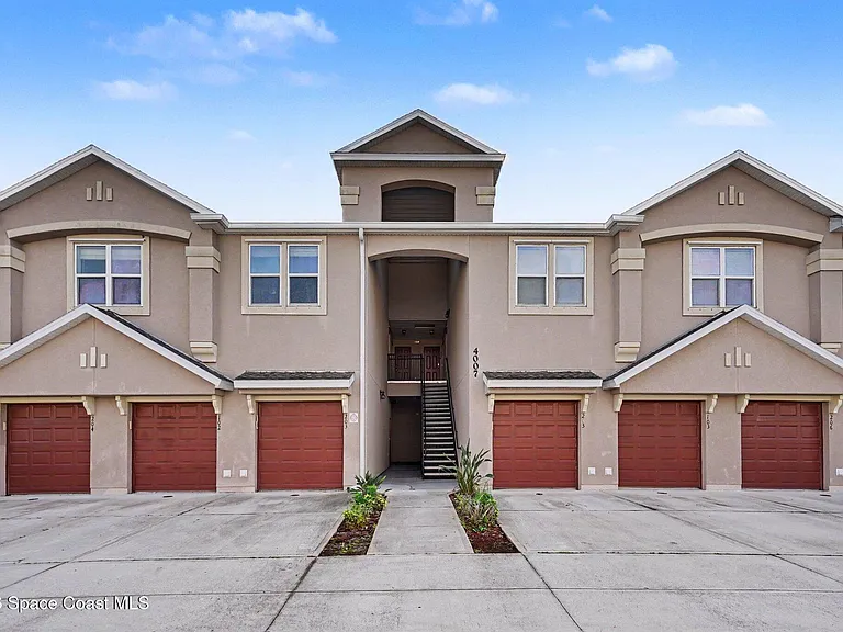 4007 Meander Pl #203 — Photo 1