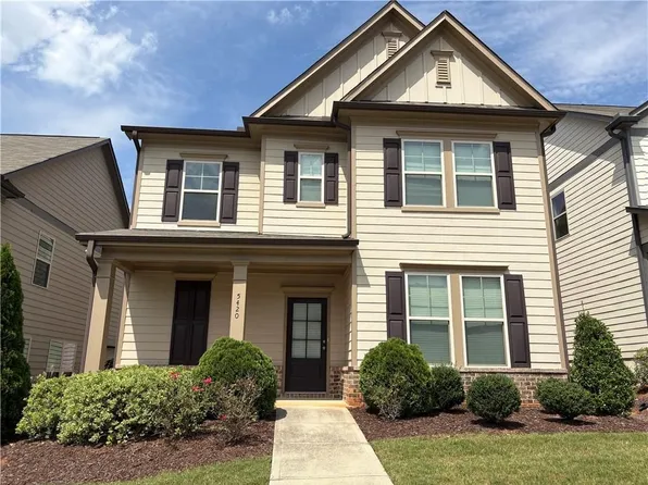 5420 Falling Branch Ct, Flowery Branch, GA 30542