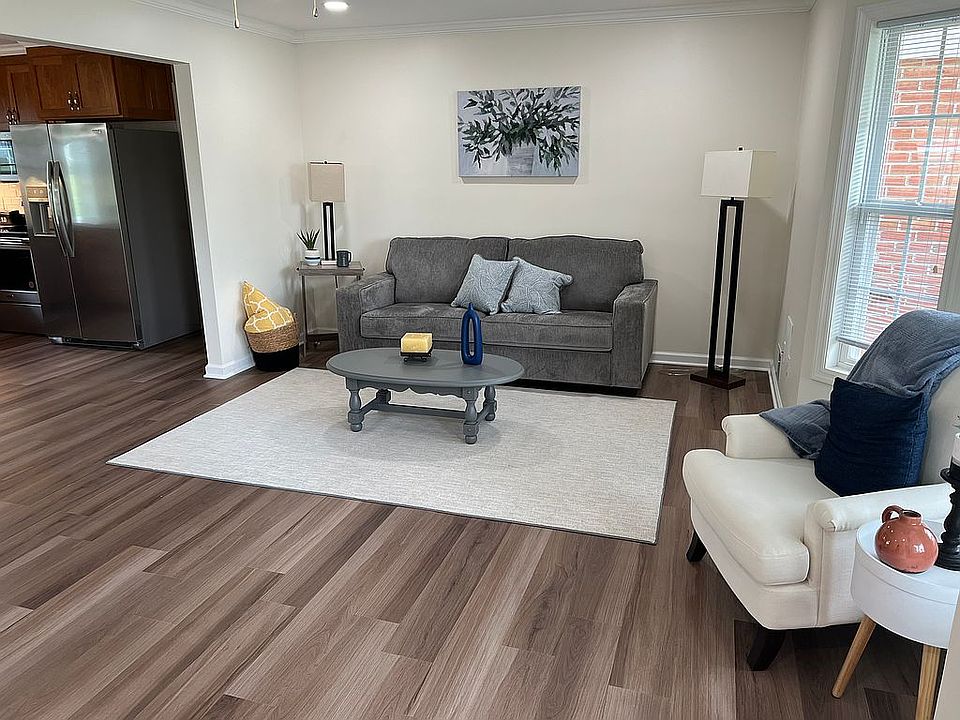 1st image of 602 Diamond Cir