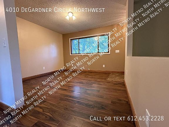 4th image of 4010 Degardner Cir NW