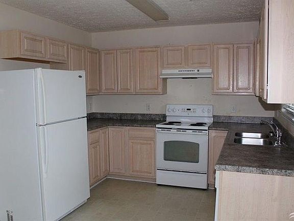 4th image of 9509 Huckabee Drive NE