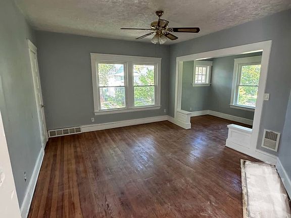 2nd image of 2065 W 85th St APT 2