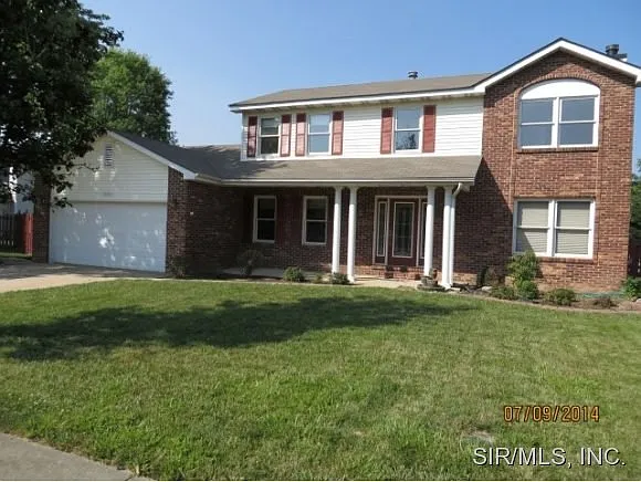 1804 Cloverdale Dr photo 1
