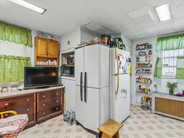 111-38 114th Street image 6 of 20