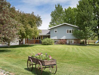 25 Freeman Ln, Joliet, MT, 59041