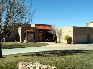 8801 Coral Satin Ct NE, Albuquerque, NM 87122