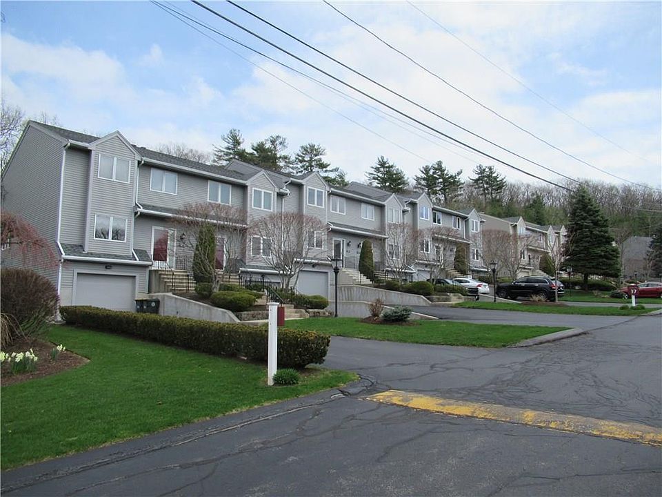 1st image of 39 Waterview Dr Unit A