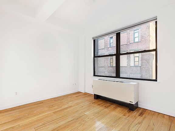 4th image of 60 W 14th St APT 9A