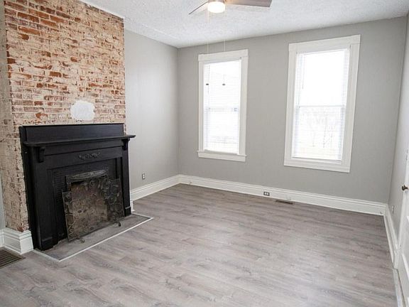 4th image of 1492 S Shelby St #2