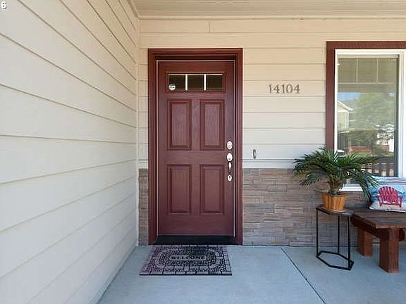5th image of 14104 NE 37th Cir
