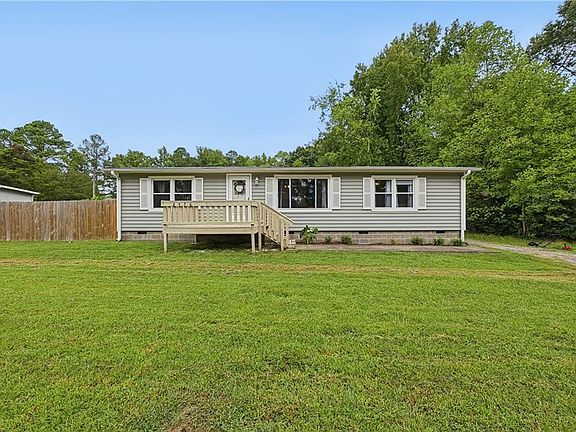 3rd image of 2456 Meadow Brook Trl